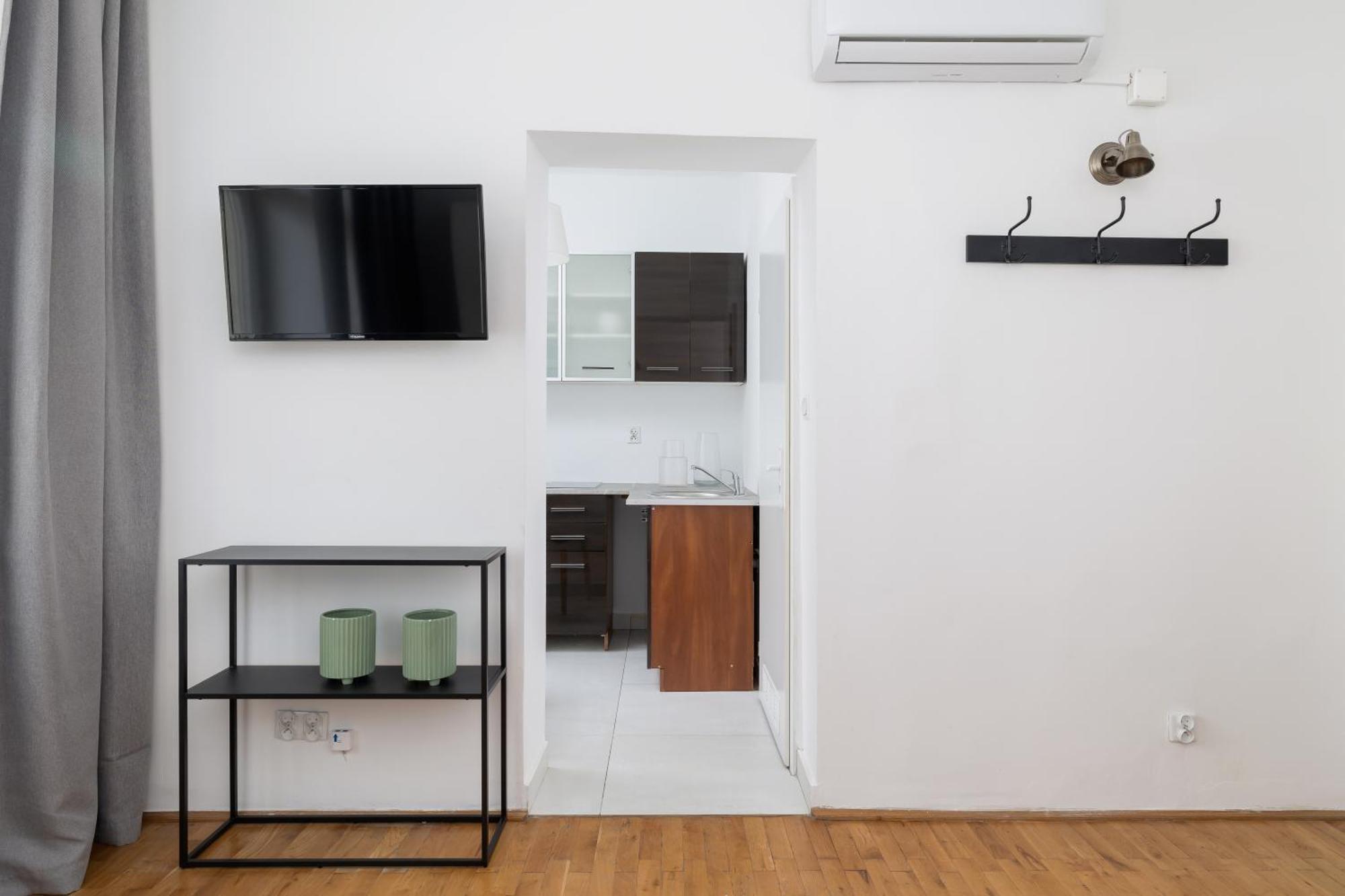 Studio Apartment With Ac - Dluga 65 Cracovie Extérieur photo