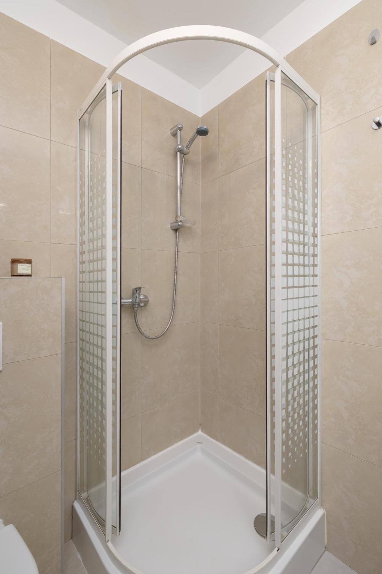 Studio Apartment With Ac - Dluga 65 Cracovie Extérieur photo
