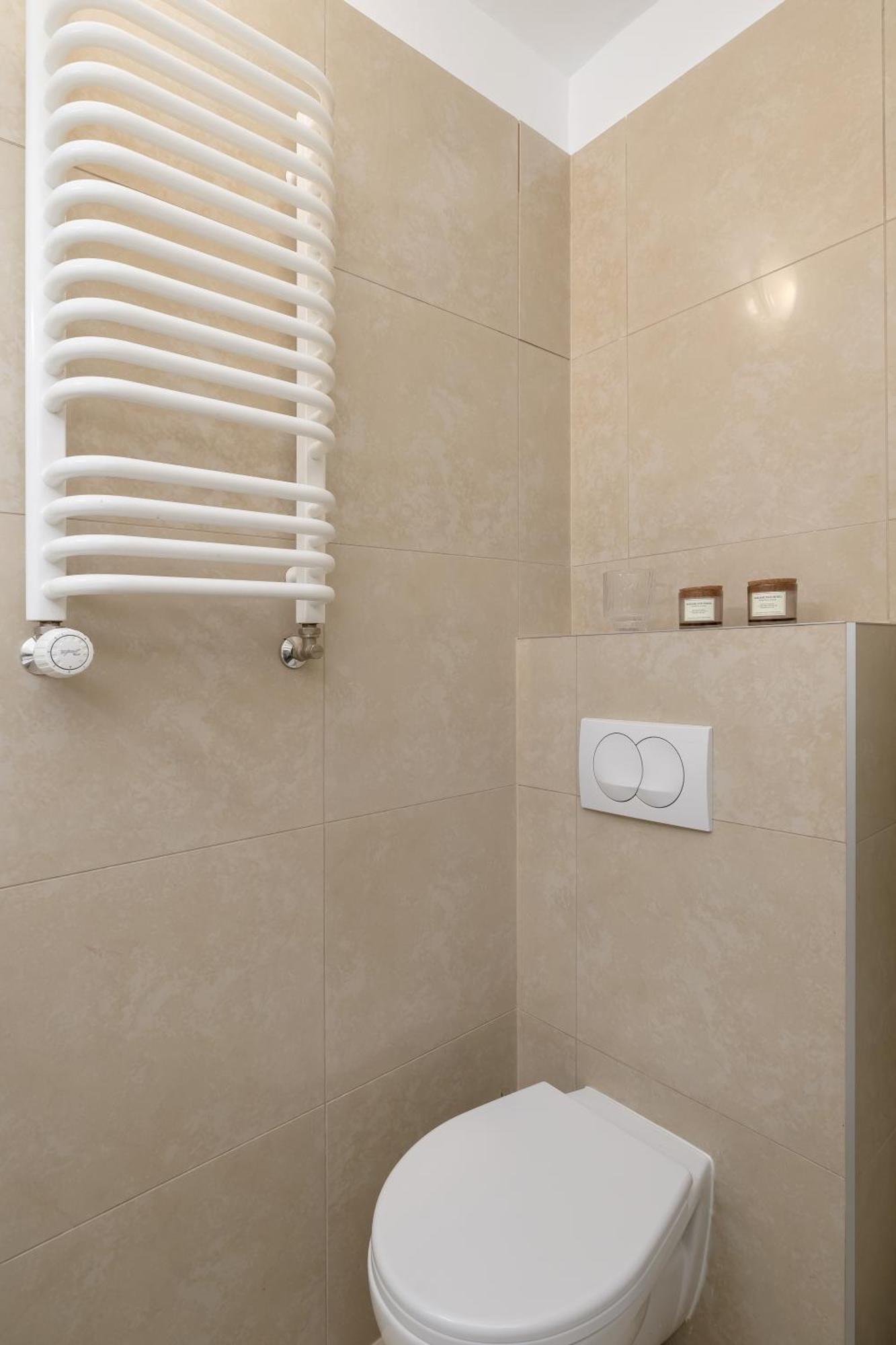 Studio Apartment With Ac - Dluga 65 Cracovie Extérieur photo